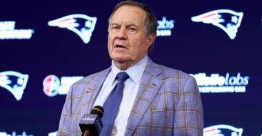 Bill Belichick con los New England Patriots en enero de 2024
