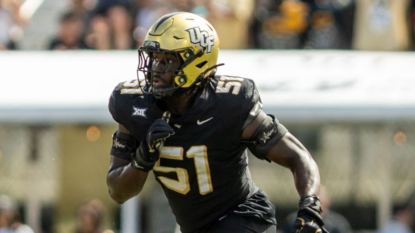 ¿Quién es Malachi Lawrence, nuevo liniero defensivo de los Cowboys?