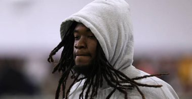 DE Mikail Kamara con los San Francisco 49ers. Foto: Getty Images.