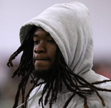 DE Mikail Kamara con los San Francisco 49ers. Foto: Getty Images.