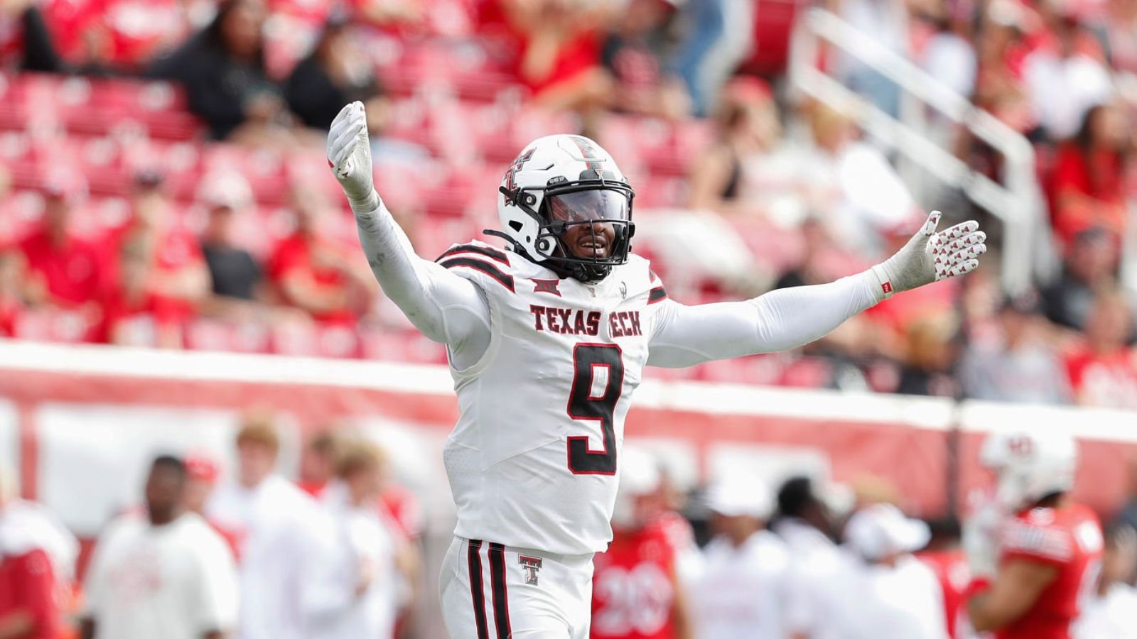 ¿Quién es Romello Height, nuevo liniero defensivo de los 49ers?