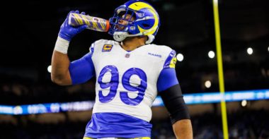 DT Aaron Donald con Los Angeles Rams. Foto: Getty Images.