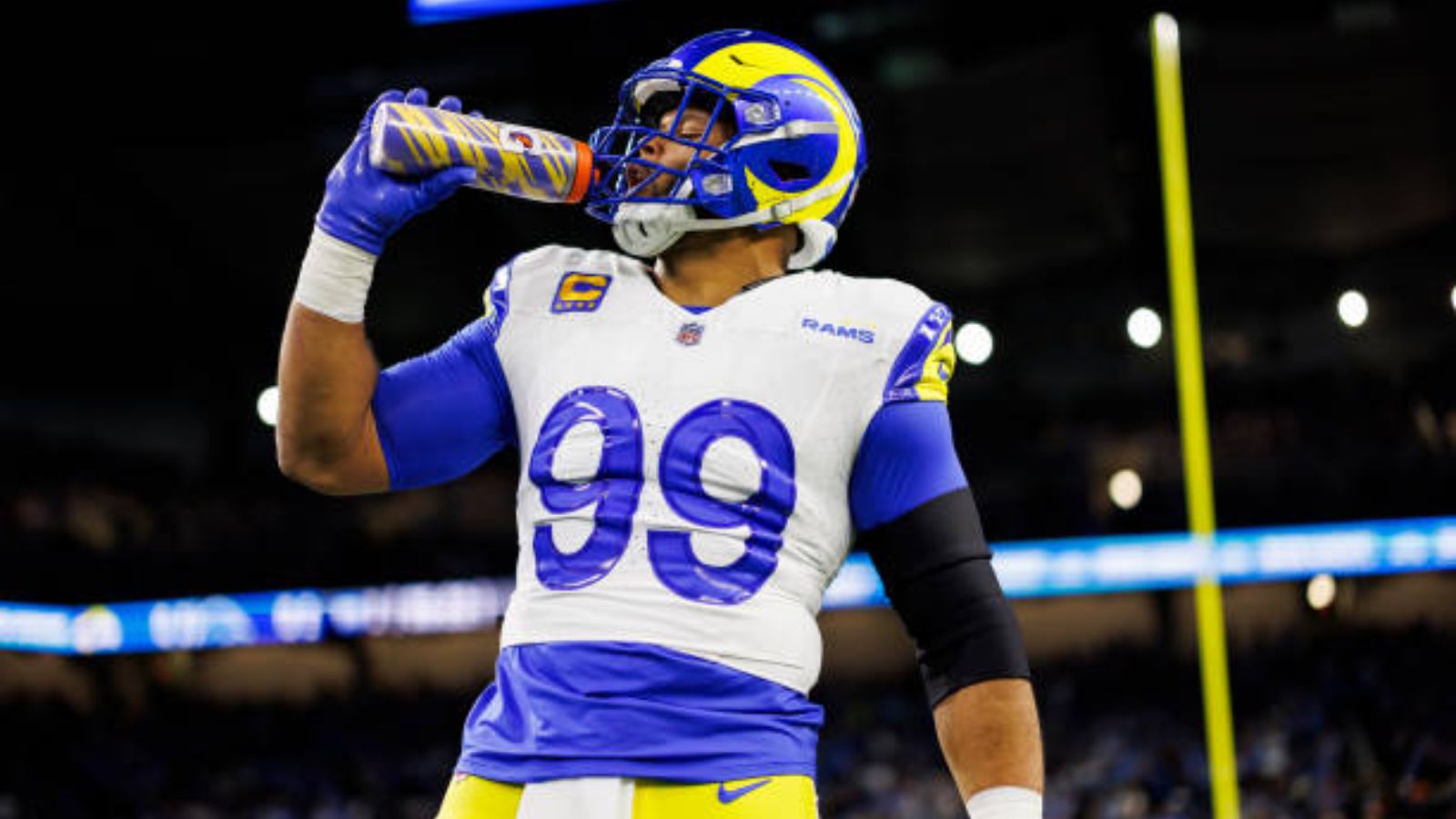 ¿Aaron Donald volverá a la NFL? La razón que alimenta el sueño de los Rams