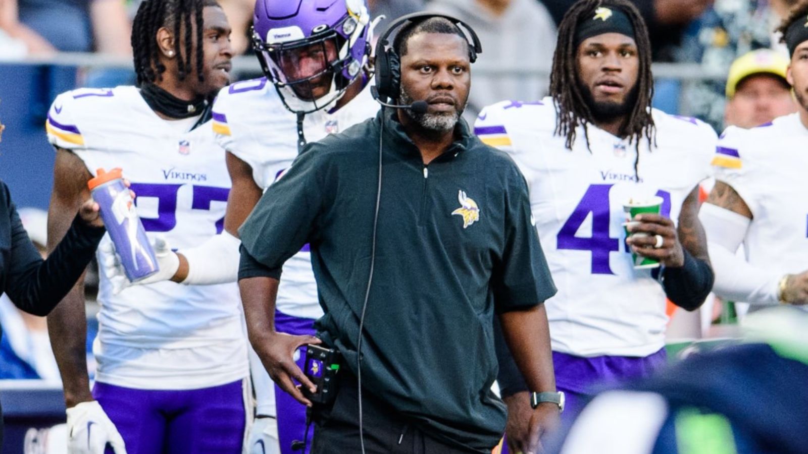 Los 5 ganadores de la firma de Daronte Jones con los Commanders