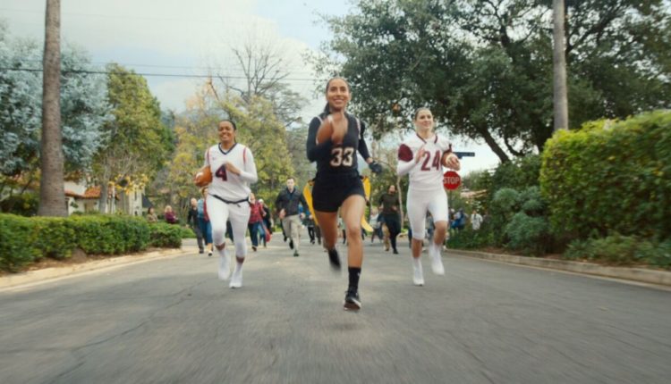 QB Diana Flores, campeona con la Selección Mexicana Femenil de Flag Football en los WG 2022