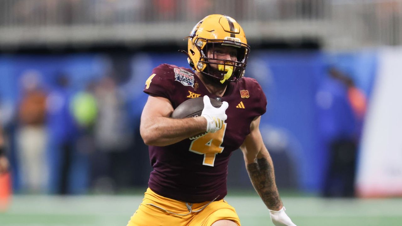 RB Cam Skattebo con Arizona State