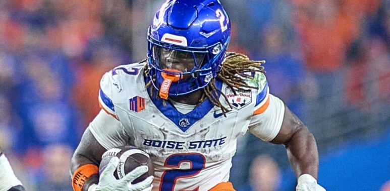 RB Ashton Jeanty con Boise State