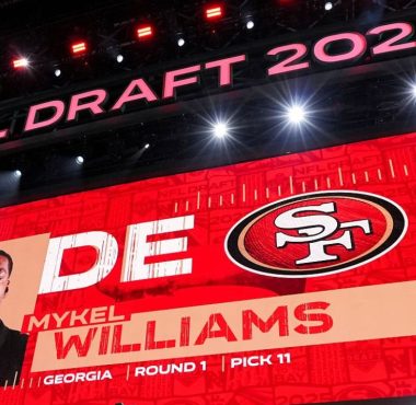 Los San Francisco 49ers toman a Mykel Williams en el Draft NFL 2025
