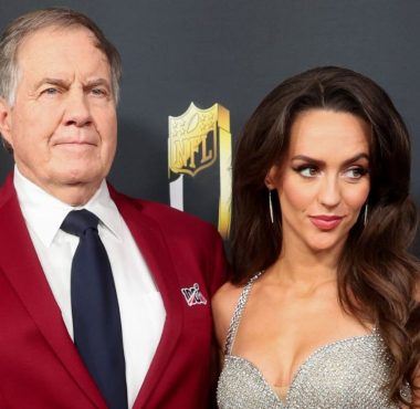 Bill Belichick y su pareja, Jordon Hudson