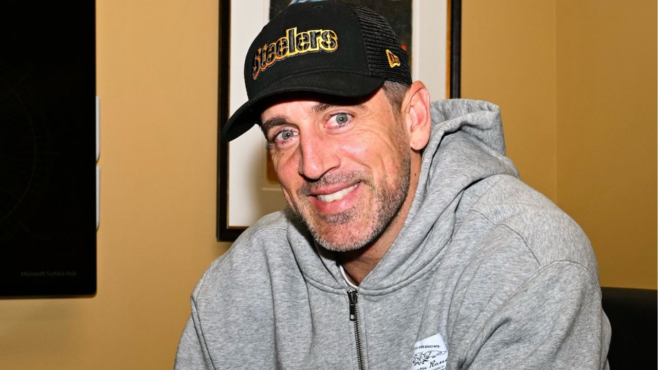 QB Aaron Rodgers, Pittsburgh Steelers