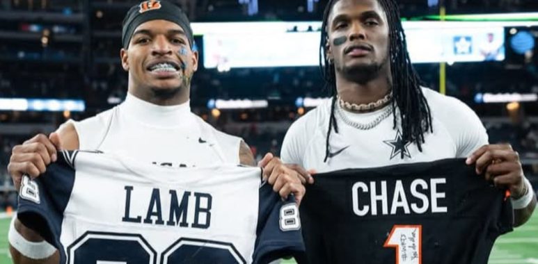 Intercambio de jerseys entre el WR Ja'Marr Chase, Cincinnati Bengals (Izquierda) y el WR CeeDee Lamb, Dallas Cowboys (derecha)