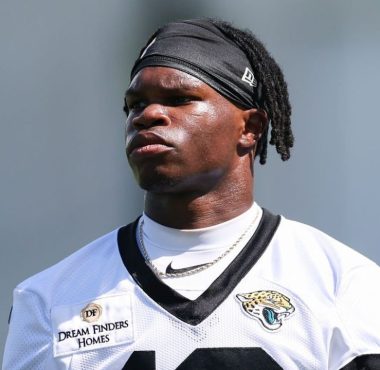 CB/WR Travis Hunter, Jacksonville Jaguars