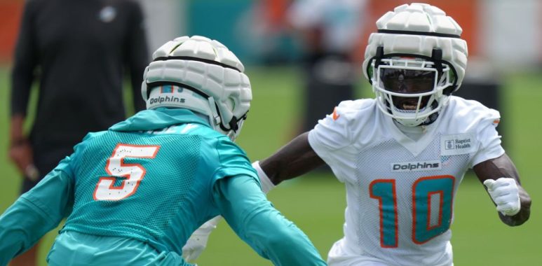 CB Jalen Ramsey (5) y WR Tyreek Hill (10), Miami Dolphins