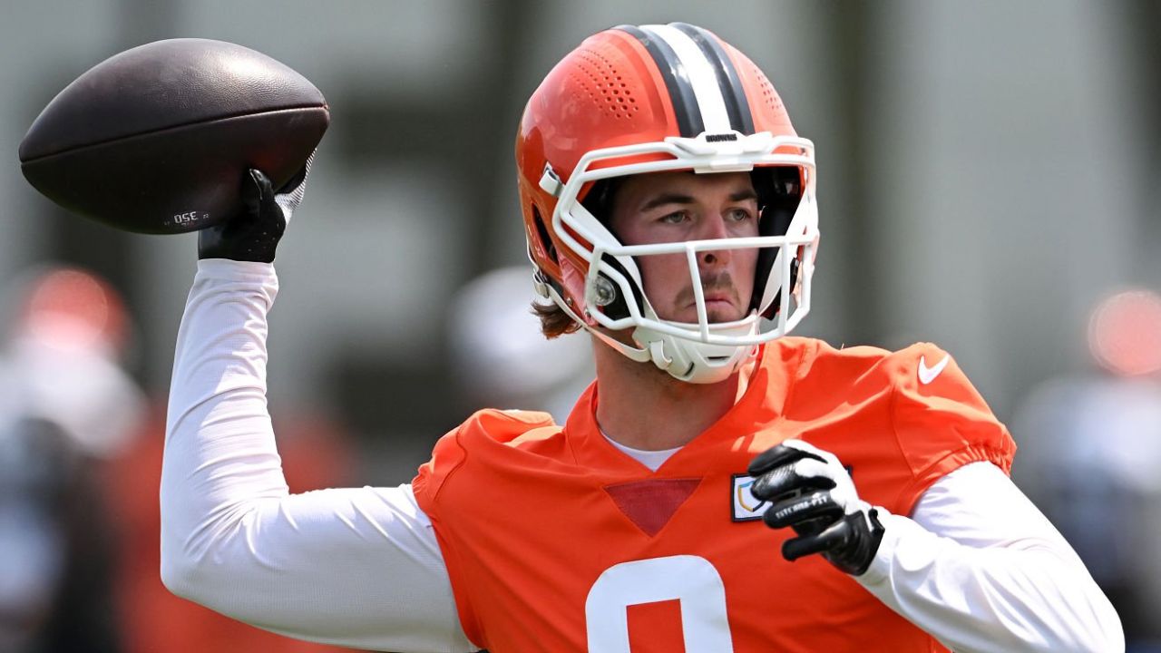 QB Kenny Pickett, Cleveland Browns