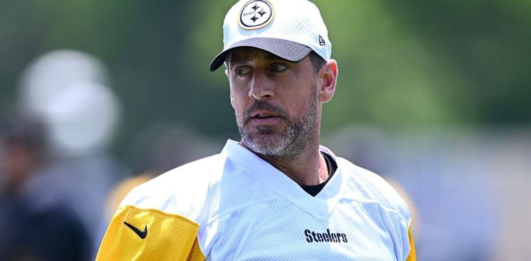 QB Aaron Rodgers, Pittsburgh Steelers
