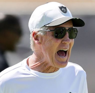 HC Pete Carroll, Las Vegas Raiders