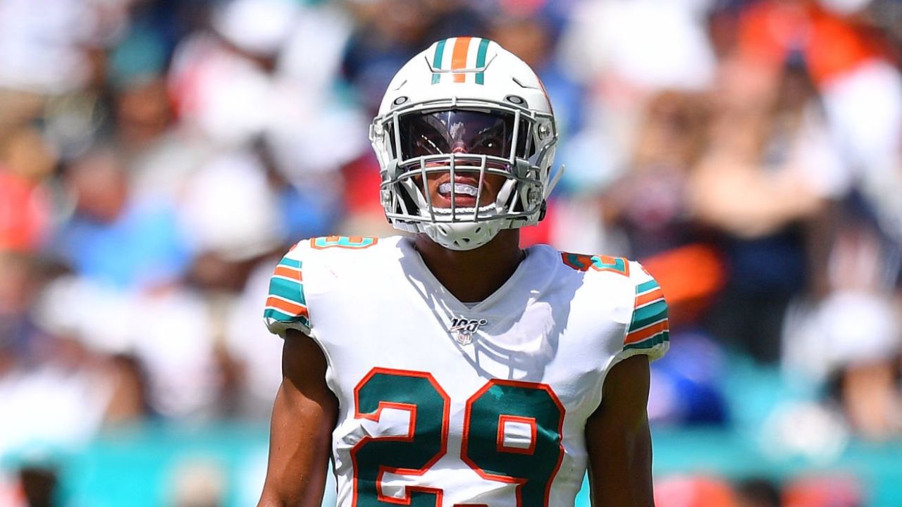 S Minkah Fitzpatrick con los Miami Dolphins en 2018