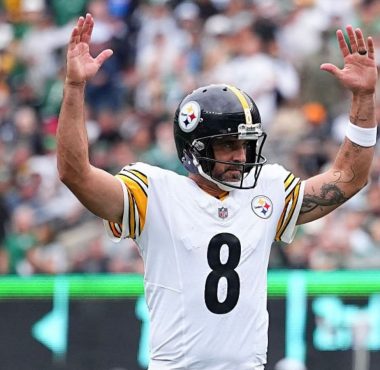 QB Aaron Rodgers, Pittsburgh Steelers. Foto: Mitchell Leff/Getty Images