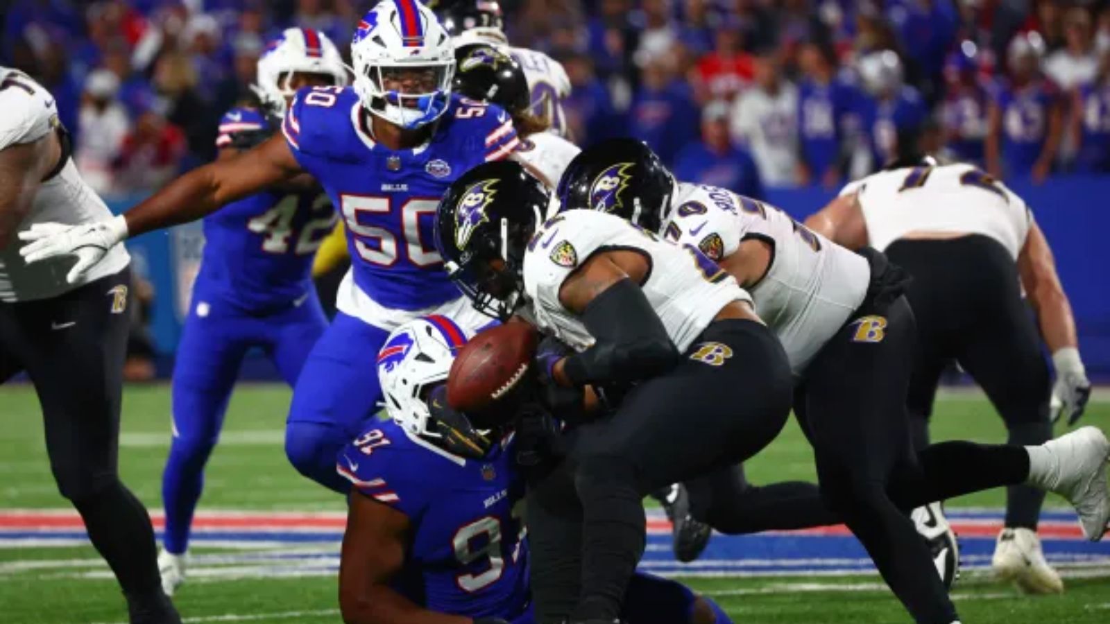 Derrick Henry asume culpa por colapso de Ravens vs. Bills: “Debo cuidar el balón”