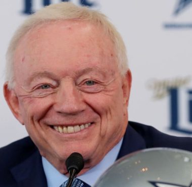Jerry Jones, dueño de los Dallas Cowboys. Foto: Tom Pennington/Getty Images