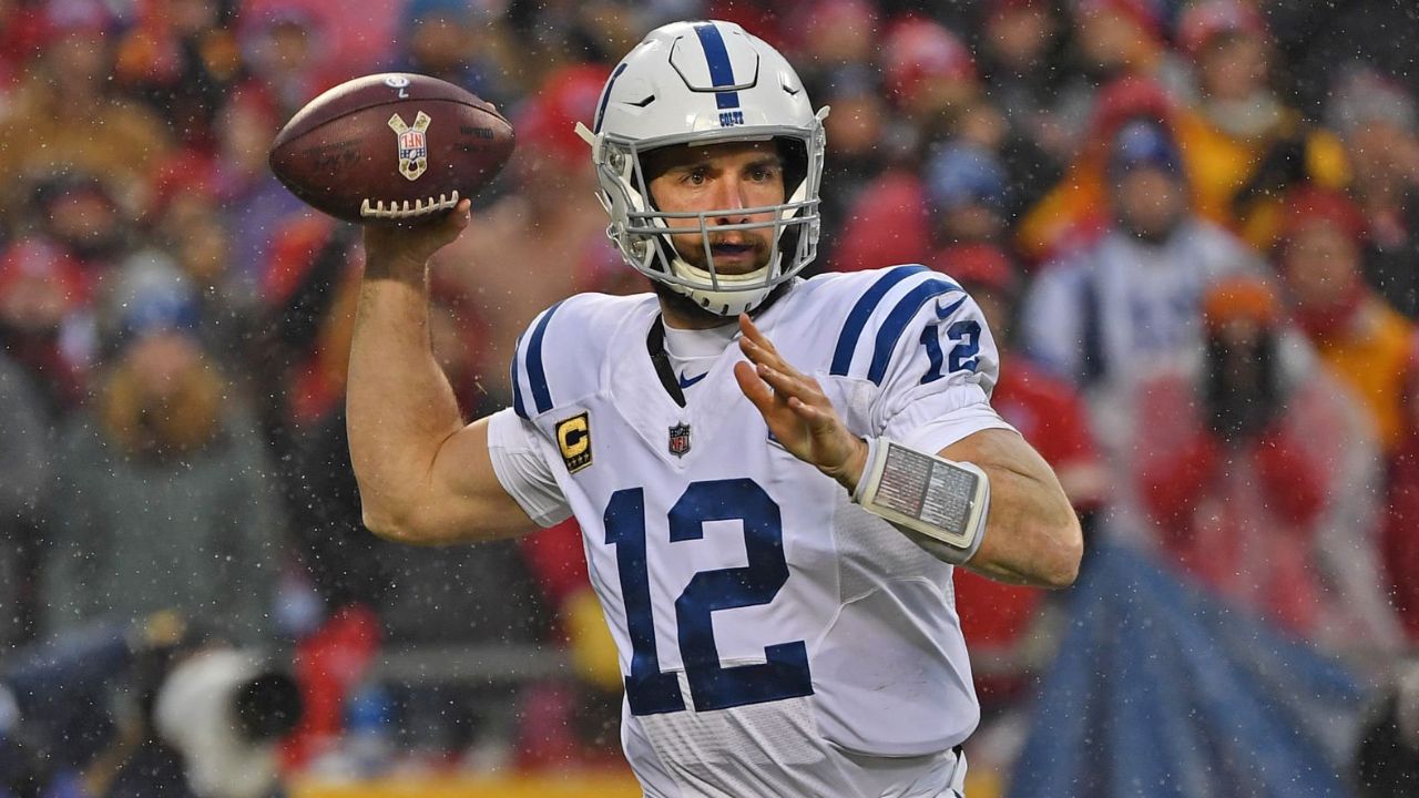 QB Andrew Luck con los Indianapolis Colts en 2019. Foto: Peter G. Aiken/Getty Images