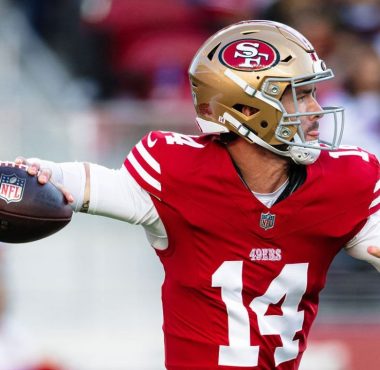 QB Tanner Mordecai con los San Francisco 49ers