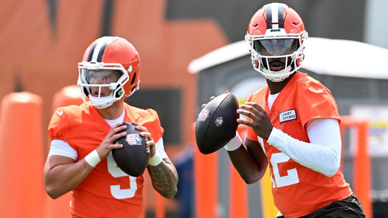 Shedeur Sanders o Dillon Gabriel, ¿quién debe ser el QB suplente de los Browns?