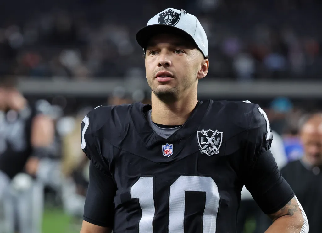 ¿Quién es Desmond Ridder, nuevo QB de los Vikings tras lesión de JJ McCarthy?