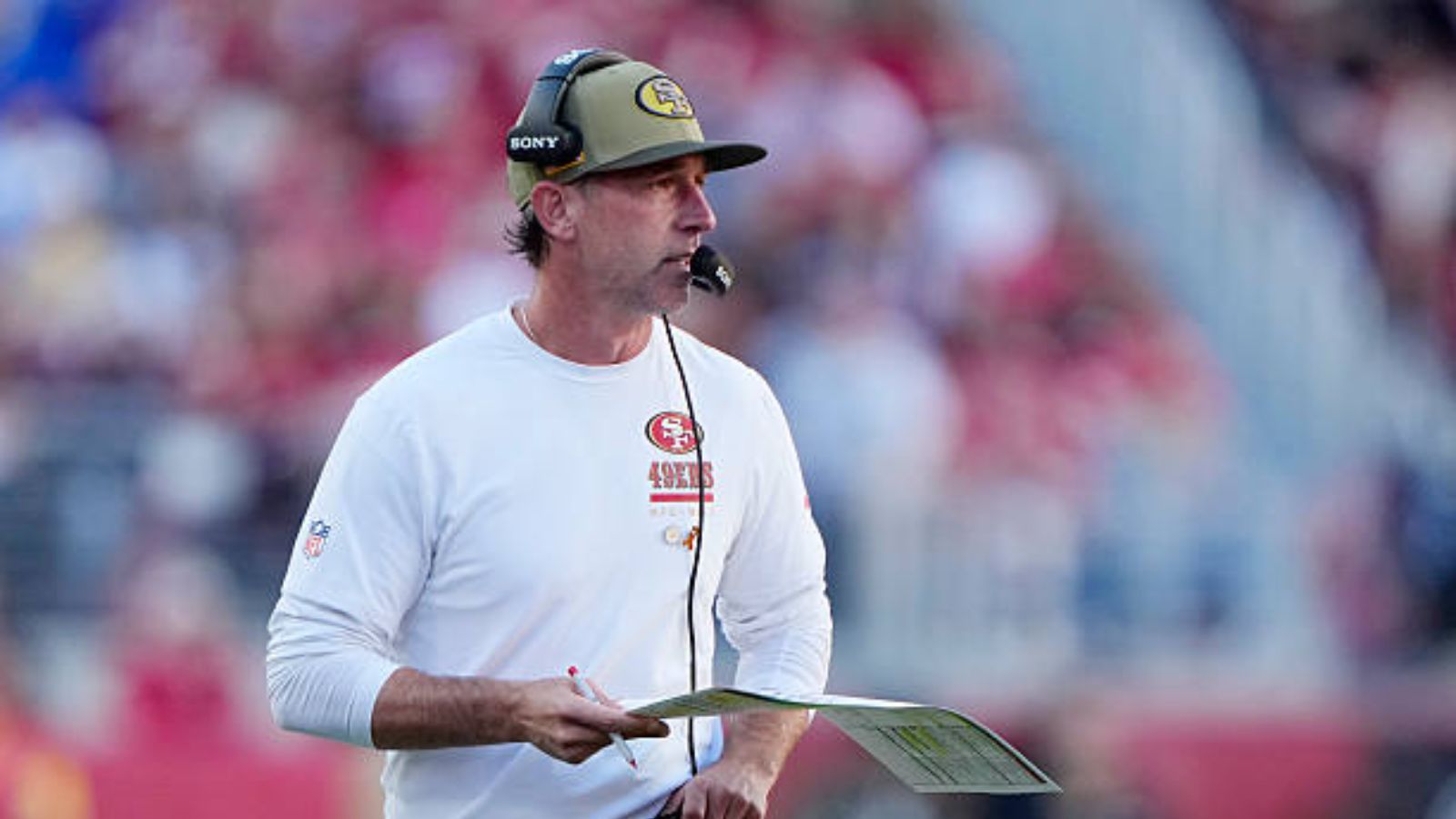 Kyle Shanahan admite responsabilidad por su accidente vial: “Fue mi culpa”