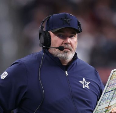 HC Mike Mcarthy con los Dallas Cowboys en enero de 2025. Foto: Getty Images
