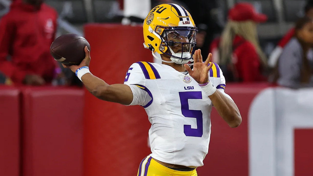 QB Jayden Daniels, LSU