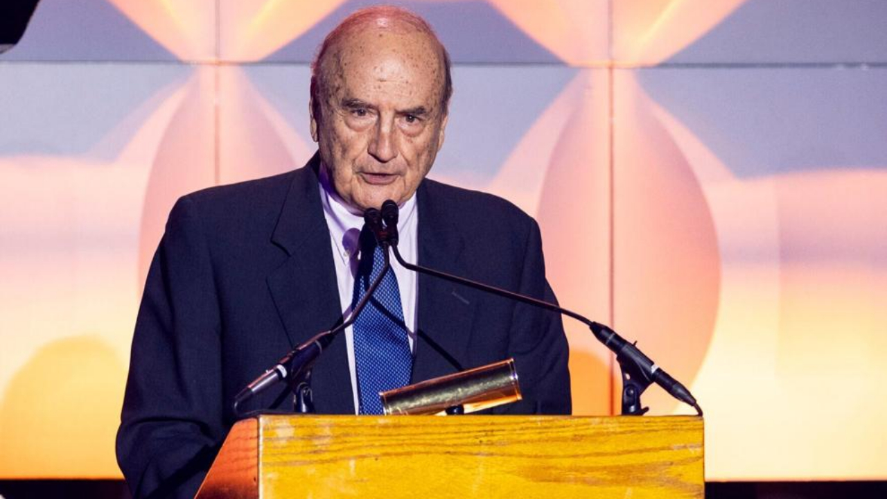 Fernando Von Rossum y la NFL en español ya están en el Salón de la Fama