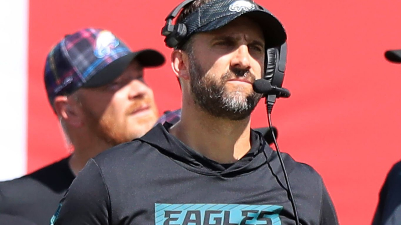 Altercado de Nick Sirianni con fans en el estadio pone sus días contados en Philadelphia