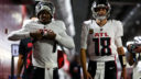QB Michael Penix Jr. (izquierda) Y QB Kirk Cousins (derecha), Atlanta Falcons