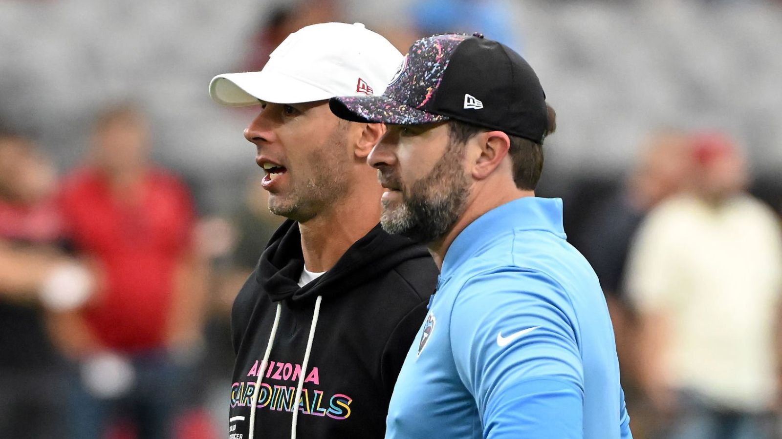 HC Jonathan Gannon, Arizona Cardinals; y HC Brian Callahan, Tennessee Titans. Foto: Getty Images