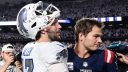 QB Josh Allen, Buffalo Bills; y QB Drake Maye, New England Patriots. Foto: Getty Images