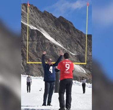 K Adam Vinatieri, World Guiness Record. Foto: X / @Patriots