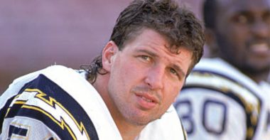 LB Billy Ray Smith Jr. con los San Diego Chargers en diciembre de 1990. Foto: Getty Images.