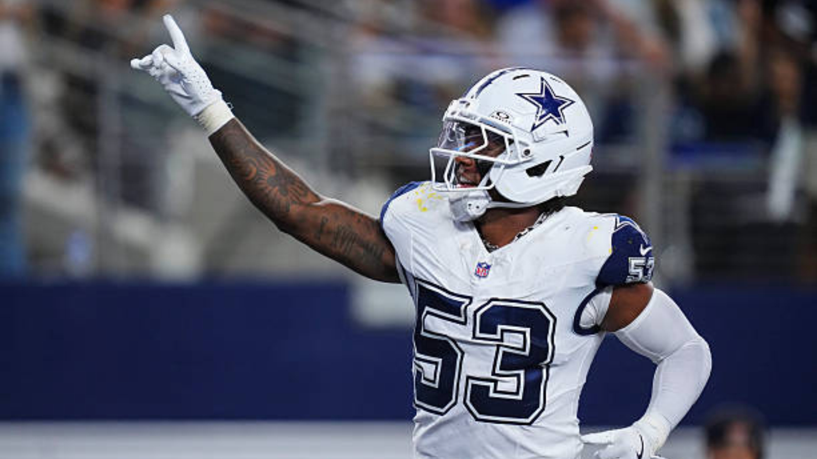 Cowboys pierden a linebacker titular por lesión en el tendón de Aquiles