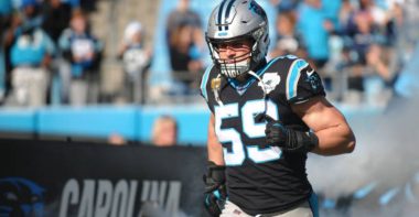 LB Luke Kuechly con los Carolina Panthers en 2019. Foto: Getty Images.