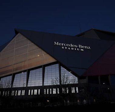 Mercedes-Benz Stadium, hogar de los Atlanta Falcons y del Super Bowl 2028. Foto: Getty Images.