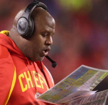 OC Eric Bienimy con los Kansas City Chiefs en enero de 2023. Foto: Getty Images.