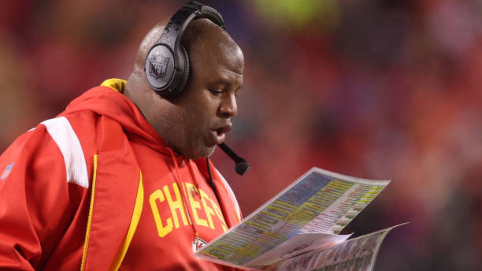 Esposa del coordinador ofensivo de Chiefs fue hospitalizada tras recibir varios disparos