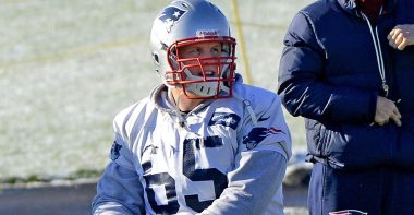 OG Jordan Devey con los New England Patriots en diciembre de 2013. Foto: Getty Images.