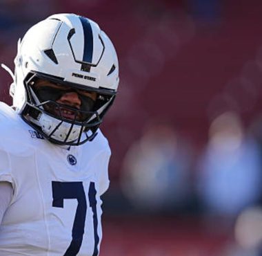 OG Olaivavega Ioane, Universidad de Penn State. Foto: Getty Images.