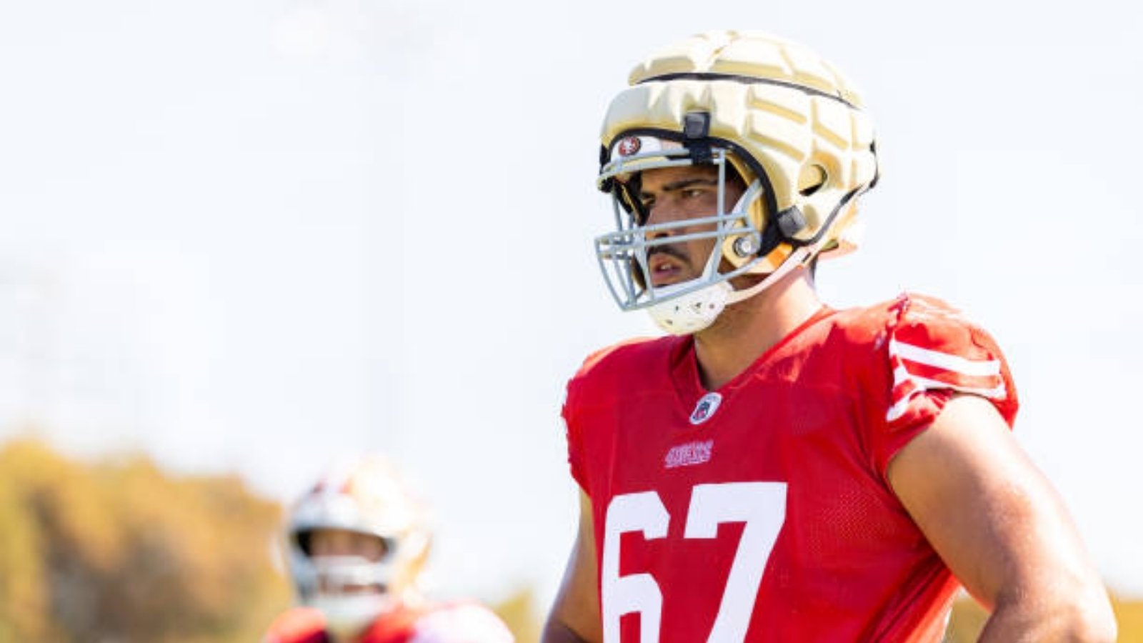 Mexicano Isaac Alarcón regresa a los San Francisco 49ers para su sexto año en la NFL
