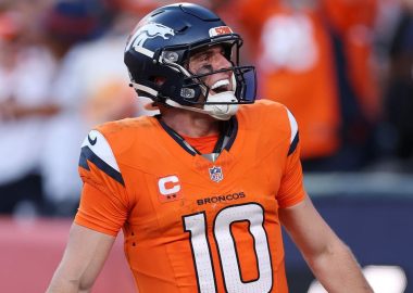 QB Bo Nix, Denver Broncos. Foto: Matthew Stockman/Getty Images