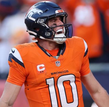 QB Bo Nix, Denver Broncos. Foto: Matthew Stockman/Getty Images