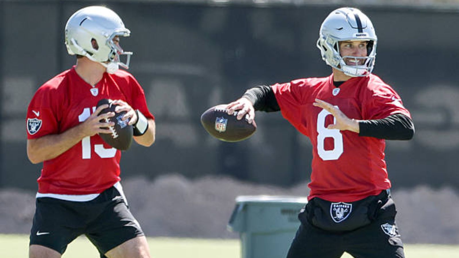 ¿Quién se quedará con el puesto? Las 5 grandes batallas rumbo a los Training Camps NFL 2026