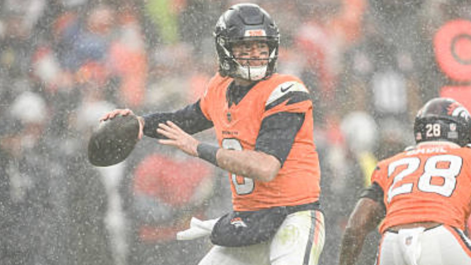 QB Jarrett Stidham, Denver Broncos. Foto: Getty Images.